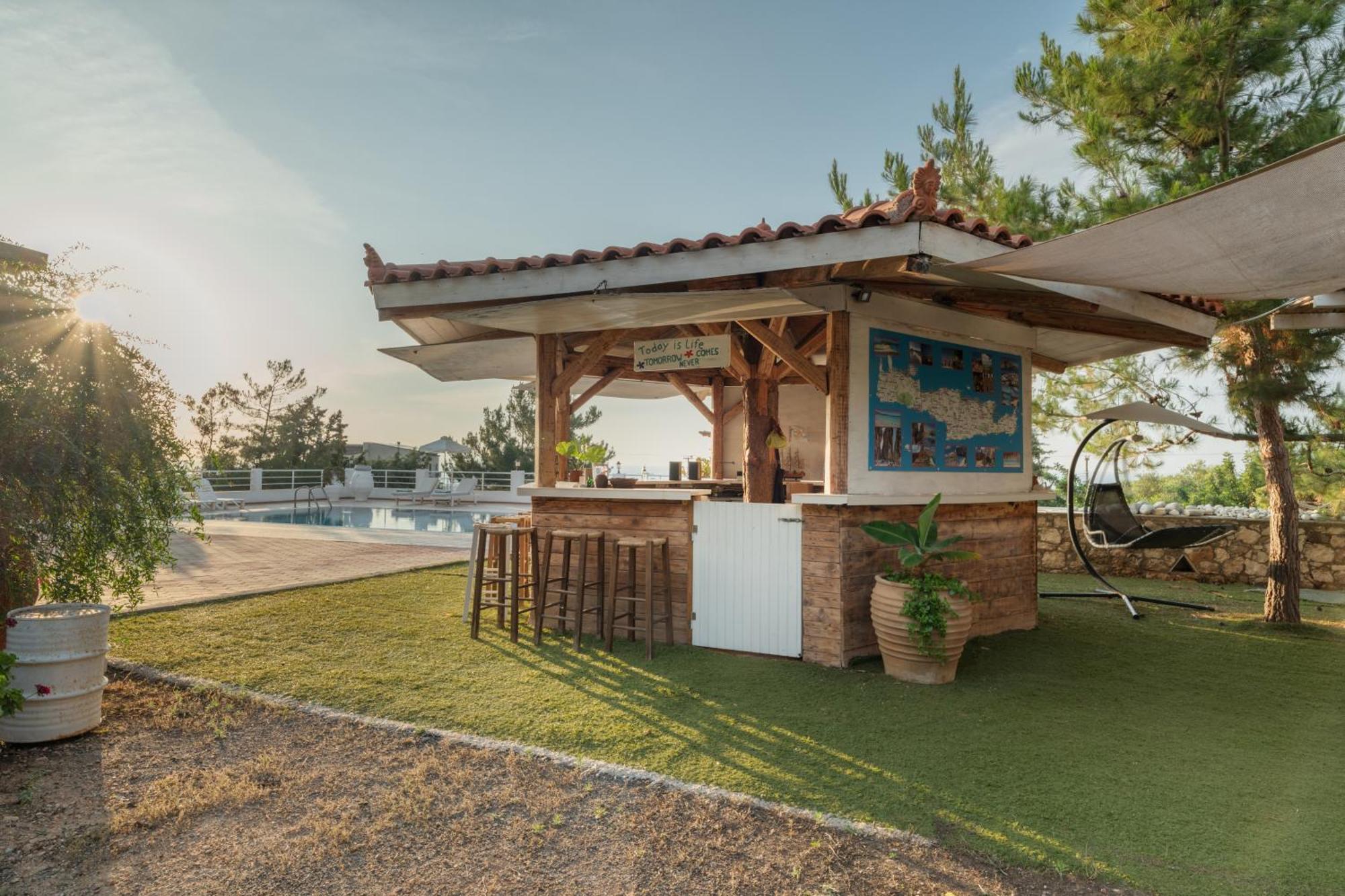 Aegean Apartments Херсониссос Экстерьер фото