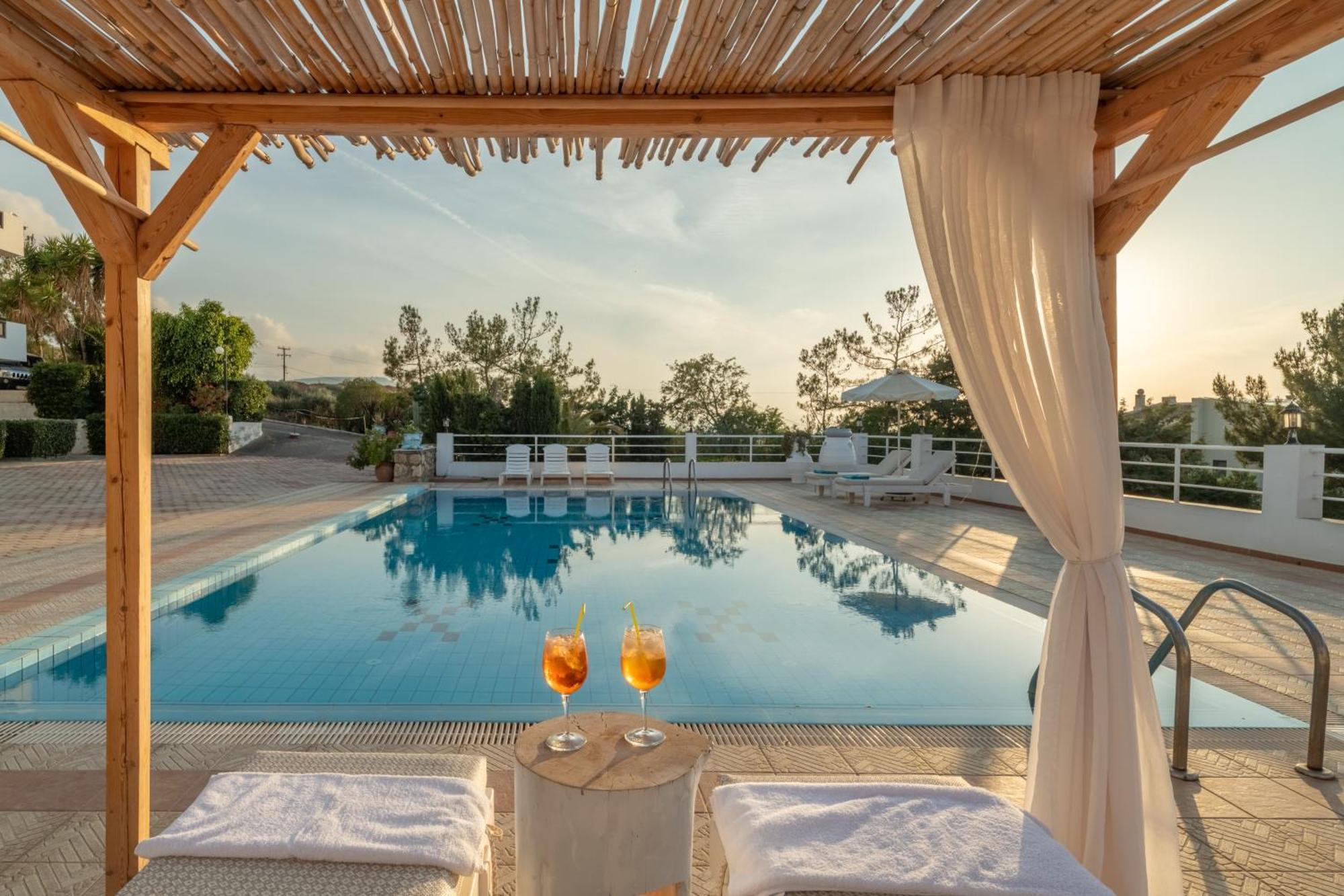 Aegean Apartments Херсониссос Экстерьер фото